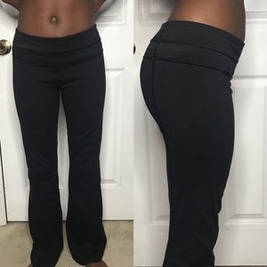 Lululemon Womens Black Groove Pants Flare Size 6